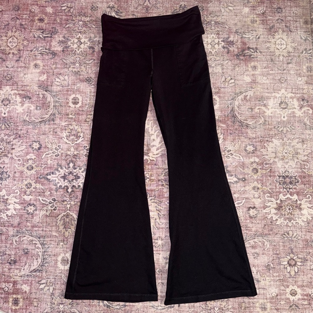OFFLINE by Aerie The Hugger Foldover Flare Leggings Black Hi-Rise Large